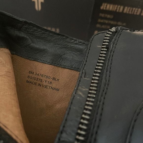 Frye Jennifer Belted Shootie Ankle Boot, Black Size 6M NWB! - Picture 9 of 11